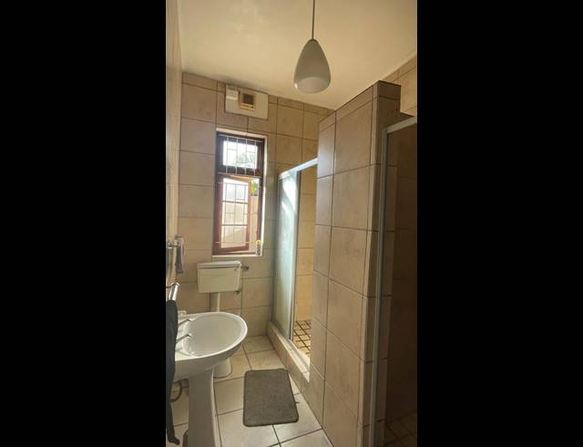1 BEDROOM PROPERTY TO RENT IN BOSTON